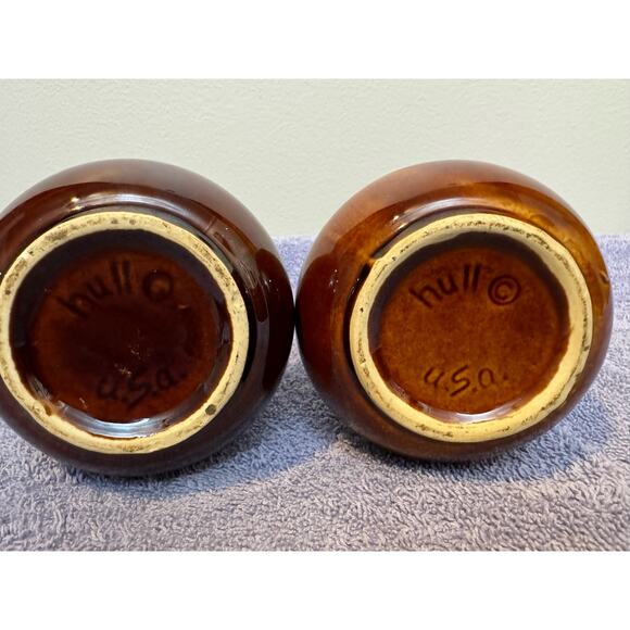 Hull Brown Drip Pottery VINTAGE Oil And Vinegar - Picture 7 of 10